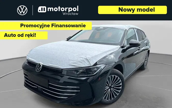 sandomierz Volkswagen Passat cena 212210 przebieg: 1, rok produkcji 2024 z Sandomierz